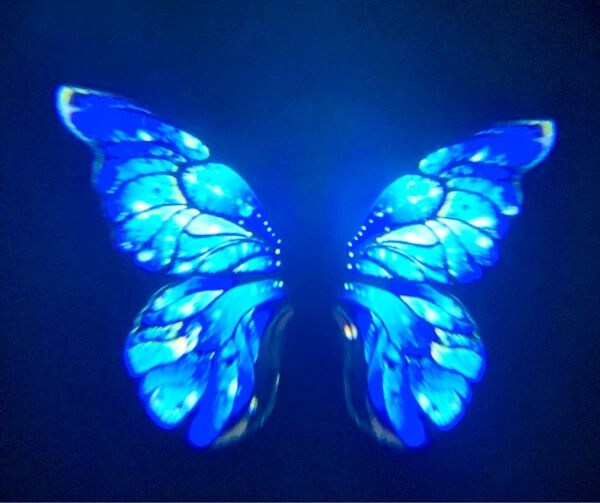 最新ウェルカムドアLED カーテシー カーテシ ライト ランプ　蝶々　ブルー