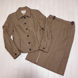 和47★ TRUSSARDI トラサルディ セットアップ ジャケット タイトスカート 40 レディース ベージュ