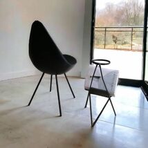 Drop / Arne Jacobsen By Denmark Fritz Hansen #boconcept #Conran 北欧 椅子 復刻 仏 チェア ミッドセンチュリー ハンセン ヤコブセン_画像4