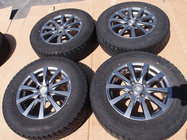 70R14日産ノートの値段と価格推移は?|1件の売買データから70R14日産