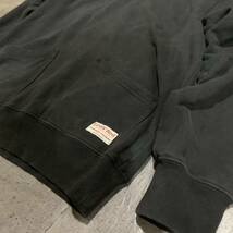 KK ▼ 着心地抜群 'ロゴパッチ' LEVI’S RED リーバイス レッド 長袖 コットン100% ポケット付き スウェット トレーナー size:S メンズ _画像5