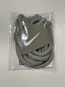 NIKE ノベルティ　スマホストラップ