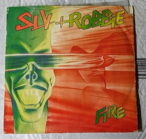 Sly & Robbie / Fire / 4th & Broadway / 1997 UK