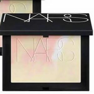 NARS ライトリフレクティング プリズマティックパウダー 02555