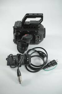 1円から管062548/Blackmagic Design URSA Mini 4.6K　EF/バッテリー付いてない（確認用）/動作確認済/完動品