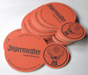 古い 紙製 コースター 12枚 Jagermeister イエーガーマイスター ドイツ リキュール ハーブ 鹿 ハンティングマスター シカ 十字架 海外洋酒