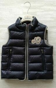 キッズモンクレール 可愛くて暖かいダウンベスト ネイビー Moncler 115cm モンクレール