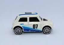 Hot Wheels■MORISS MINI 2000 モーリス ミニ 07 ホットウィール_画像2