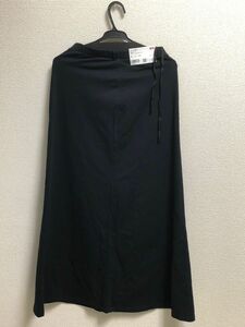 【新品】UNIQLO ナローフレアマキシスカート　M