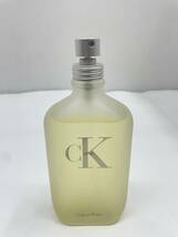 送料無料h52349 Calvin Klein カルバンクライン CK シーケーワン オード トワレ 200ml 8割残 香水 プッシュ式 アメリカ製_画像1