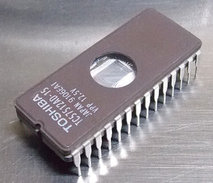 東芝 TC57512AD-15 (EPROM) [管理:KS311]