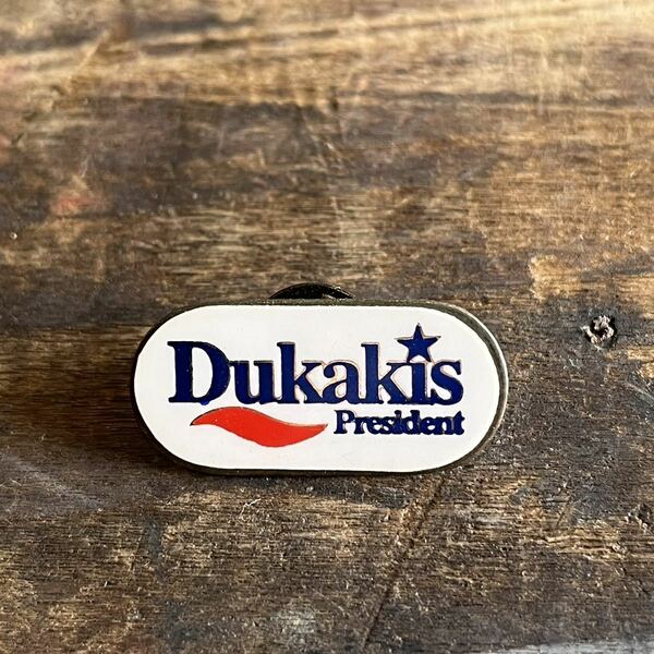 【USA vintage】ピンバッジ　Dukakis デュカキス　大統領　大統領選挙　アメリカ　ビンテージ