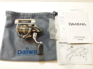 ダイワ　12 ルビアス 1003 DAIWA LUVIAS スピニングリール (321-6