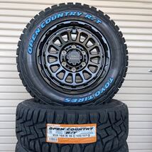 バークレイハードロック　リザード◆TOYOオープンカントリーRT 215/65R16C トヨタ200系ハイエース・レジアス　4本セット ホワイトレター_画像2