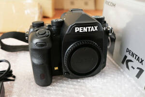 Pentax ペンタックス　K-1 ボディ　フルサイズデジタル一番レフカメラ　ショット数10541枚