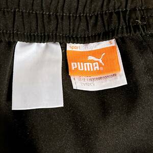 【美品】PUMA プーマ ハーフパンツ カーゴ ウエストゴム 大きいサイズ レディース XL相当 刺繍ロゴ ブラック スポーツ ドライ ランニング