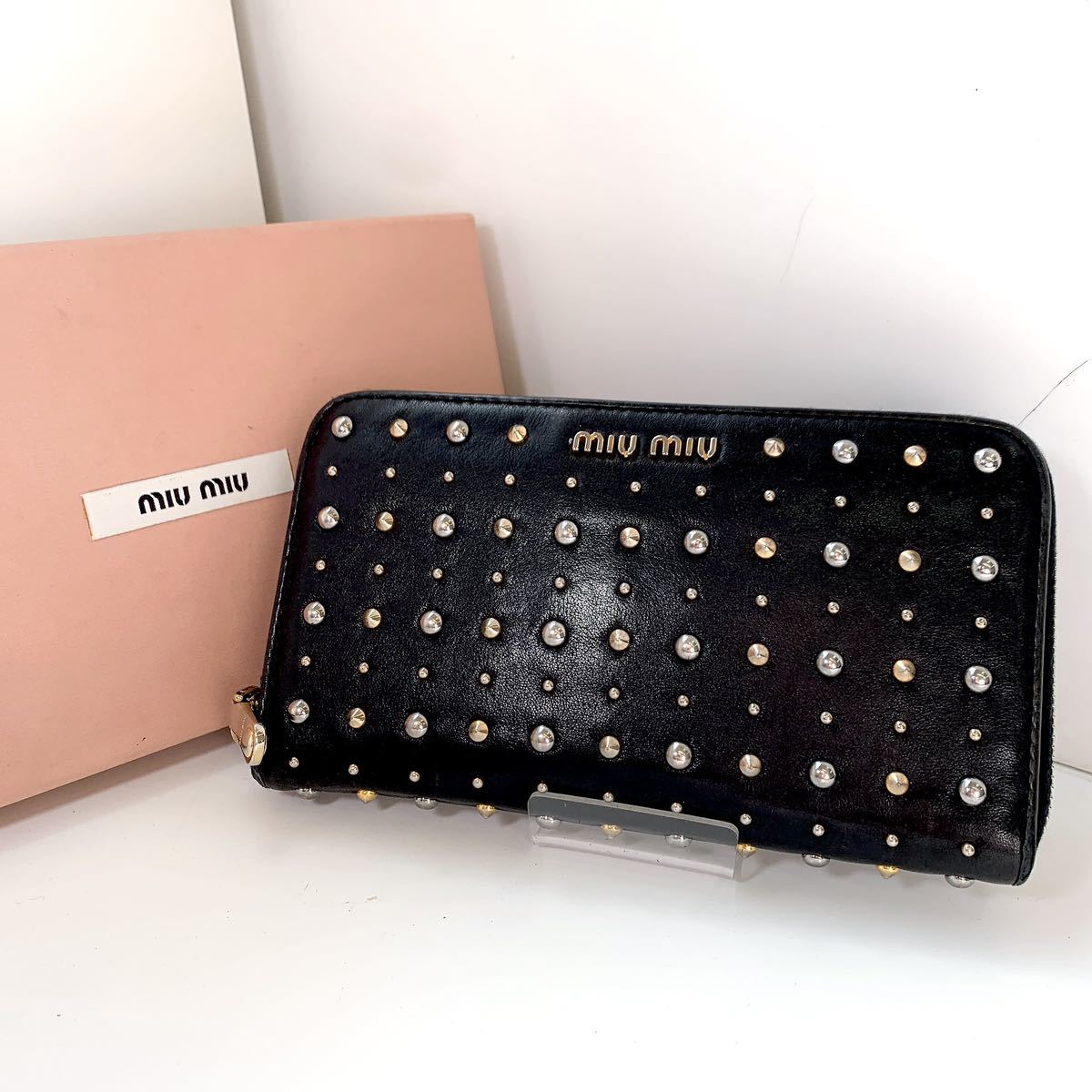 MIUMIU 財布の値段と価格推移は?|件の売買データからMIUMIU 財布