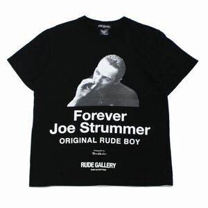 Rudegallery Lude Gallery 23ss Joe Strummer Tee (Photographhy от Sho Kikuchi) t -Front s Black