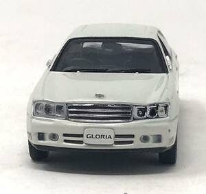 【中古品】ミニカー 1/43 日産 グロリア 1202