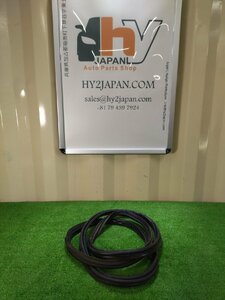  Opel tail gate weatherstrip Vita XN140 2001 #hyj NSP07482