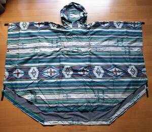 Columbia Colombia neitib pattern pa Cub ru poncho S with a hood 112PU1038