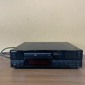 UTk251 SONY CDプレーヤー CDP-333ESA 通電のみ確認　CDデッキ コンパクトディスクプレーヤー　現状品ソニー 