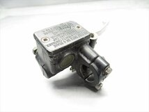 A2R5-1011 カワサキ Dトラッカー フロント ブレーキ マスター 純正品 【LX250E-332～ 2001年式 キャブ車 動画有】_画像2