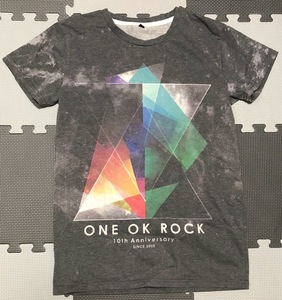 ONE OK ROCK ワンオクロック Tシャツ 10th Anniversary ★ Mサイズ