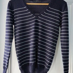 マカフィー Vネック ウール ニット