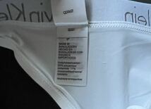 【送料無料】新品★Calvin Klein カルバンクライン Thong Tバック ショーツ XS （日本サイズXS～S位）白2 人気品oc_画像6