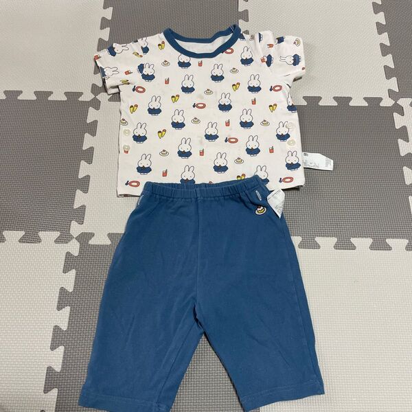 ユニクロで購入しました。ミッフィーのパジャマです。