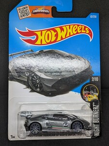 ホットウィール HotWheels ベーシックカー ランボルギーニ ウラカン LP620-2 スーパートロフェオ Lamborghini ミニカー