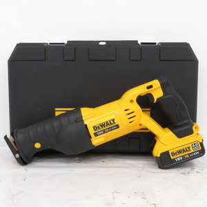 DeWALT デウォルト 18V 4.0Ah レシプロソー ケース・充電器・バッテリ2個セット DCS380M2-JP 未使用品