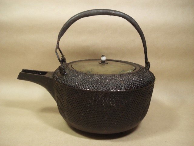 ▽鉄瓶 大きめ 古道具 茶道具 ▽001444-