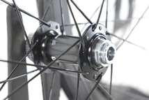 ◆◆未使用 シマノ SHIMANO WH-RS710 C46 TL チューブレス ディスク DISC ホイール 700C 11-12速 シマノフリー 100/142x12mm ロードバイク_画像4