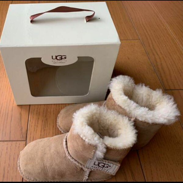 UGG ムートンブーツ　L 14.5cm