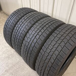 中古スタッドレスタイヤ4本セット　215/60R16 ダンロップ　WINTERMAXX WM02 2020年製