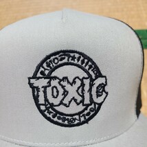 サンプル Toxic skateboards メッシュキャップ 帽子 スケートボード_画像2