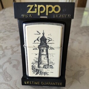 ZIPPO ジッポ　アメリカ唯一伝統工芸　スクリムシヨー　捕鯨船員の手彫り由来　　北極海　灯台　オイルライター　　SCRIMSHAW レア物