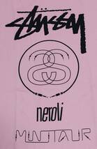 超爆レア希少！新品タグ付き！STUSSY×MINOTAUR×neroli ステューシー/３ネーム コラボ！ロゴプリント2006限定Tシャツ L ピンク 入手困難！_画像2