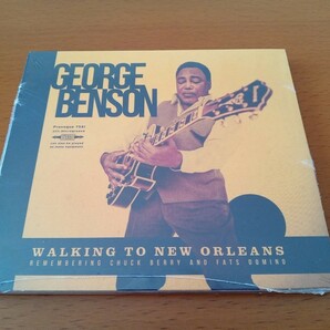 新品未開封 George Benson ジョージ ベンソン Walking To New Orleans Remembering Chuck Berry: And Fats Domino CDの画像1