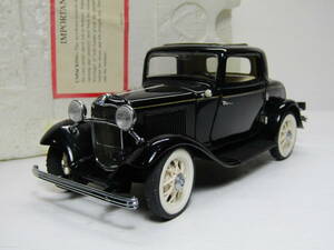 Ford 1/24 Ford 1932 Первый V8 American Muscle Hot Rod Hot Rod 32 33 34 Модель T Оригинальный знаменитый автомобиль Ford 3 -Window Deouce