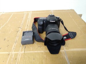 Canon EOS 50D 18-200mm