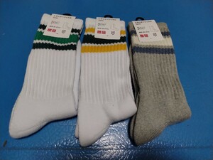 3足セット/新品/未使用/ユニクロ/靴下/くつ下/ソックス/メンズ/レディース/25センチ-27センチ/送料無料/送料込みuniqlo/レギュラーソックス