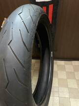 中古MCタイヤ PIRELLI DIABLO ROSSOⅢ 120/70ZR17 ピレリ ディアブロ ロッソ3 120 70 17 3019 A2729_画像4