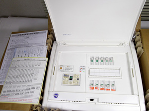 河村電器 住宅用分電盤　CN3410-2FL 回路数10　増回路スペース2　主幹ELB3P40A