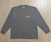 M 新品 FEAR OF GOD Essentials ロングスリーブＴシャツ フィアオブゴッド エッセンシャルズ ロンＴ ビッグシルエット DESERT TAUPE_画像1