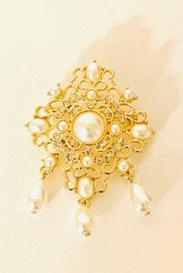  Classic manner pearl brooch collar decoration 