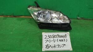 フリード DBA-GB3 右ヘッドランプASSY G ジャストセレクション 7人 NH788P 100-62054