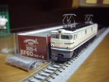 kato EF60 品番3025-4 動力車動作・ライト点灯確認済み_画像1